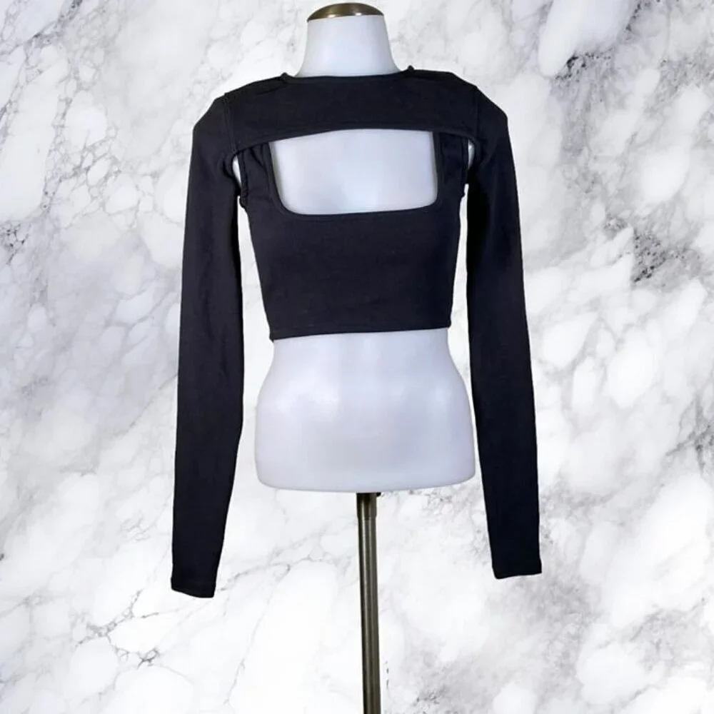 NBD Cropped Long Sleeve Top Tank Set - Black - Picture 4 of 8